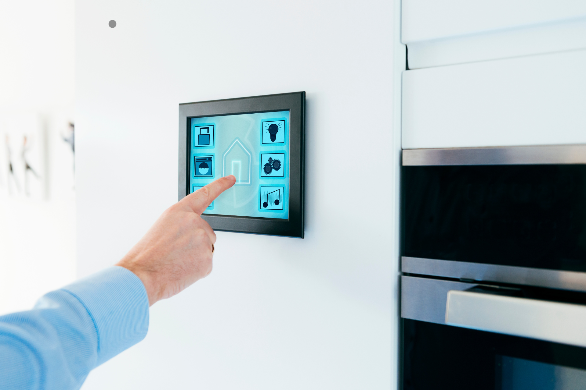 From Dull to Dazzling: The Quirky Side of Home Automation